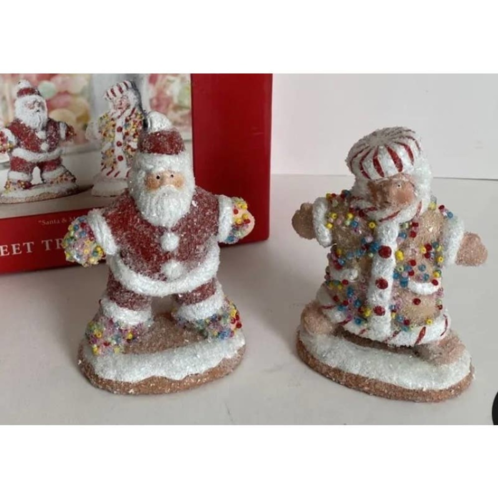 Department 56 Sweet Treats Express Santa & Mrs Cookie Claus Set in Box